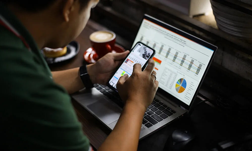 How AI Can Improve SEO for Garage Door Companies